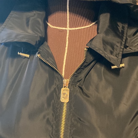 Genuine Michael Michael Kors lightweight jacket size S - Picture 2 of 16